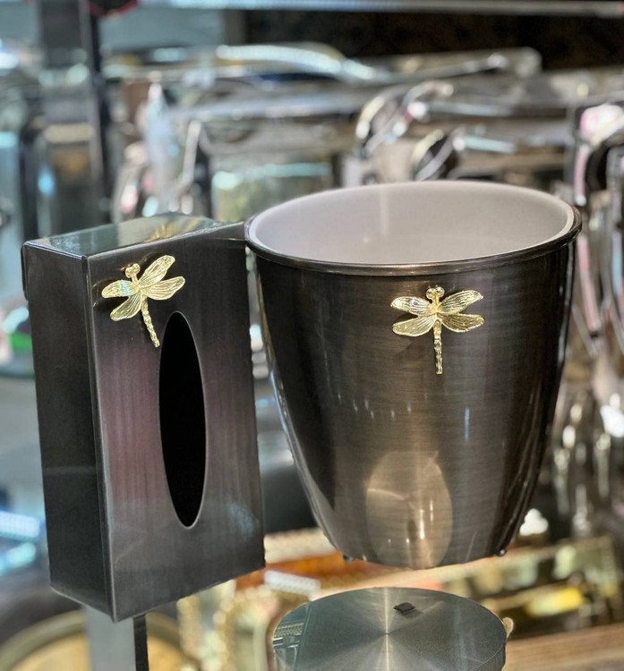 سطل و دستمال