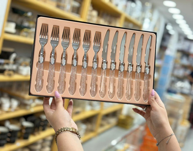 کارد و چنگال