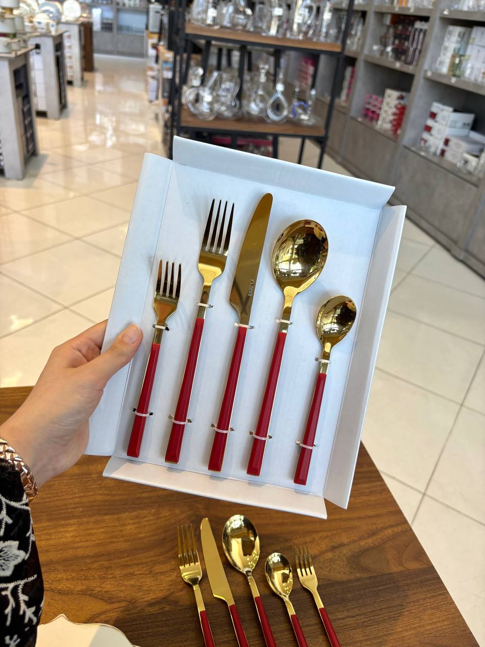 قاشق چنگال