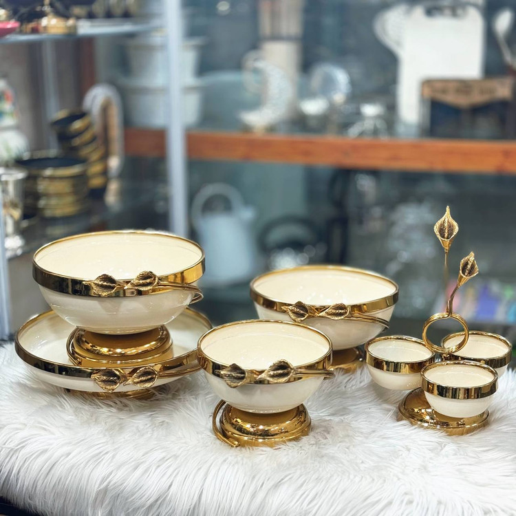 سرویس پذیرایی