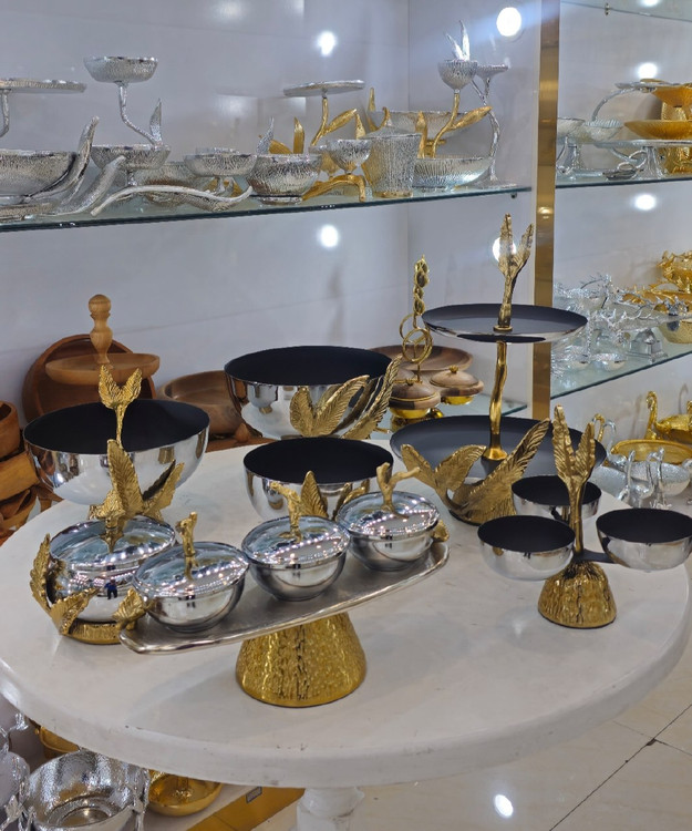 سرویس پذیرایی