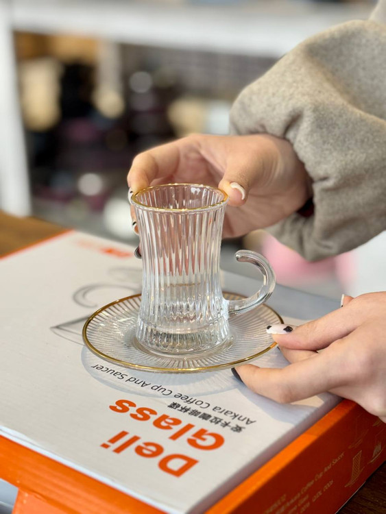 استکان و نعلبکی