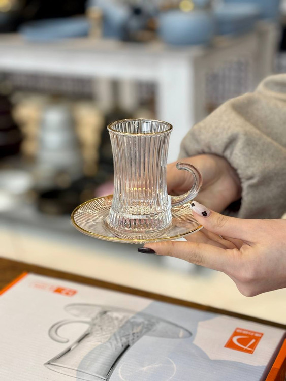 استکان و نعلبکی