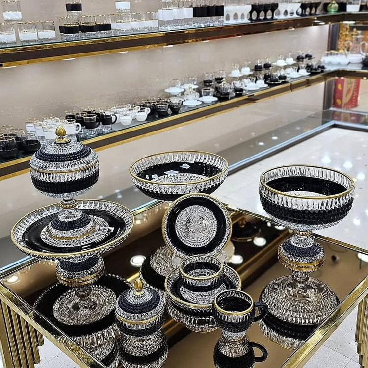 سرویس پذیرایی