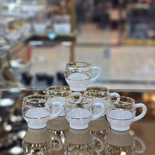 فنجان و قندان