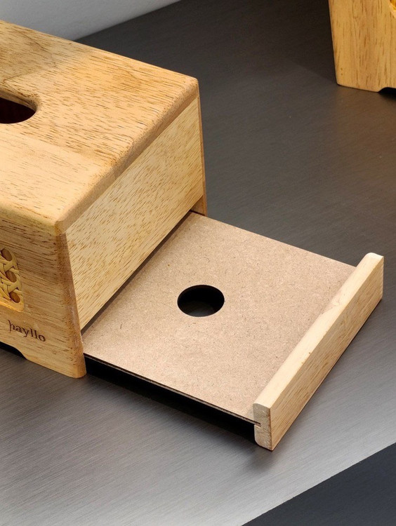 سطل و دستمال