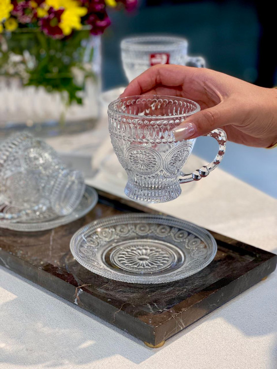 استکان و نعلبکی