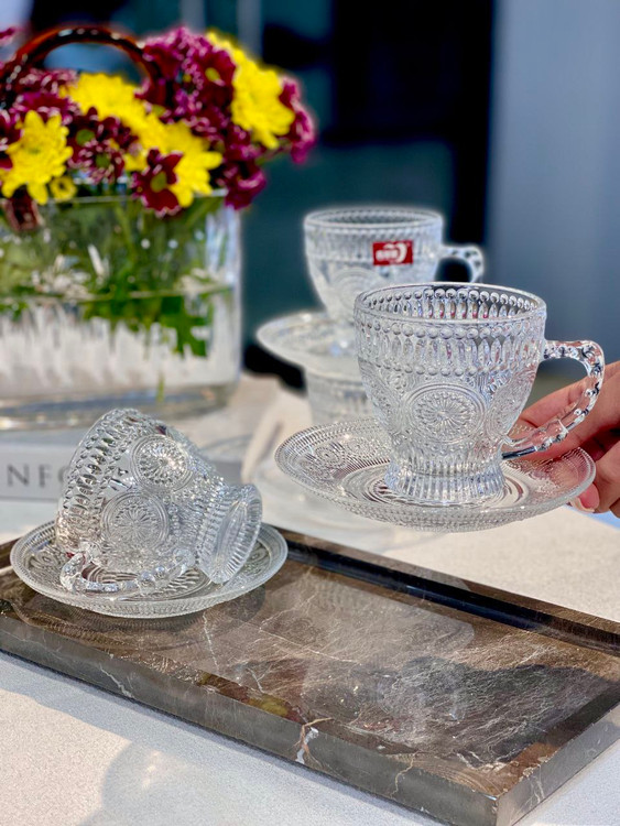 استکان و نعلبکی