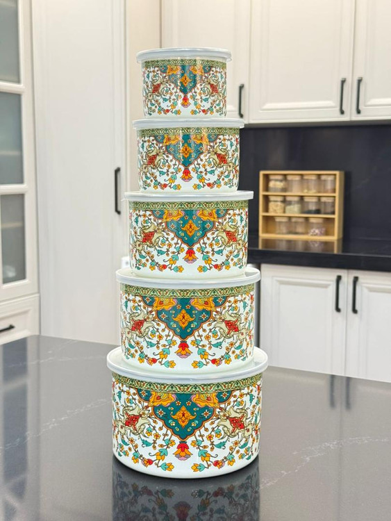 ظروف درب دار