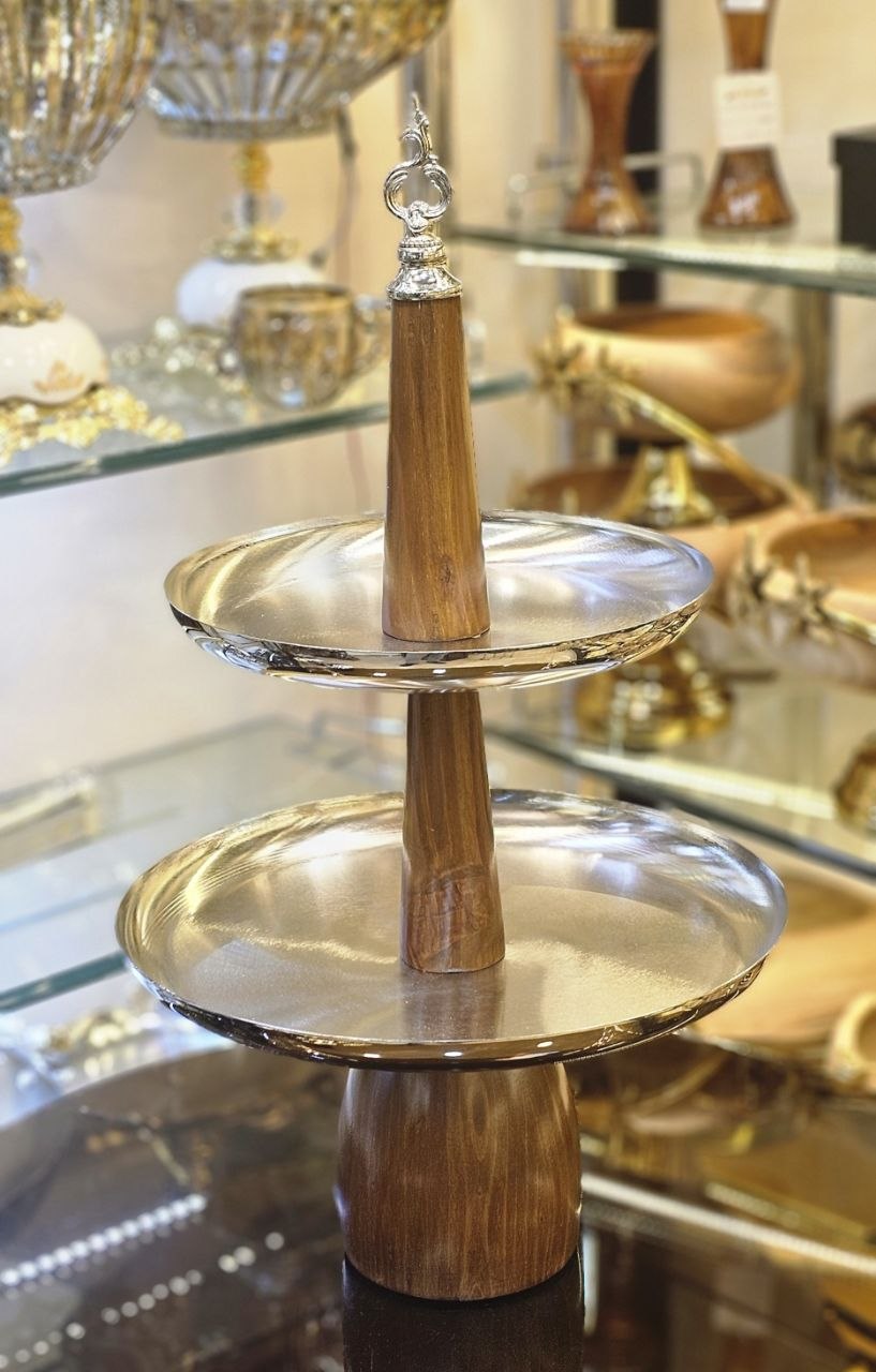 سرویس پذیرایی
