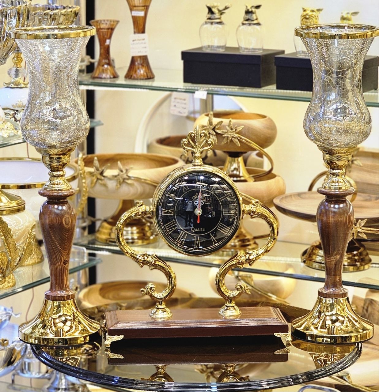 شمعدان و ساعت